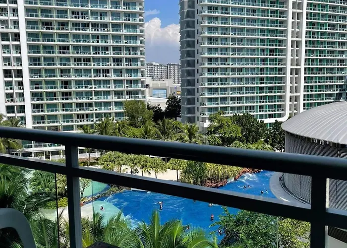 Appartamento Beach Front Living In The Heart Of The City, Azure Residences