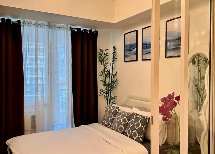 Appartamento Beach Front Living In The Heart Of The City, Azure Residences *